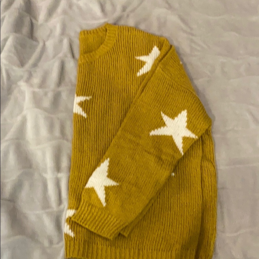 Never worn comfortable casual sweater